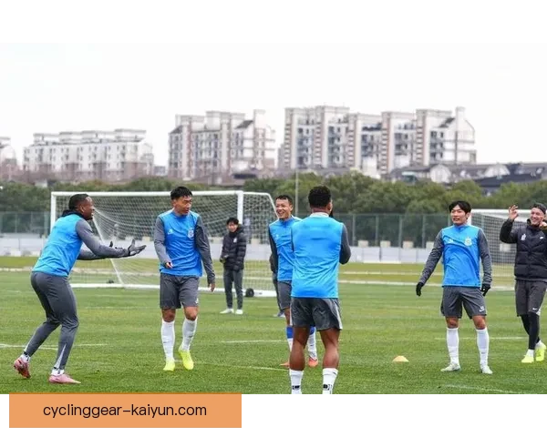 上海申花根宝基地近期状态回暖，球队备战新赛季信心加强